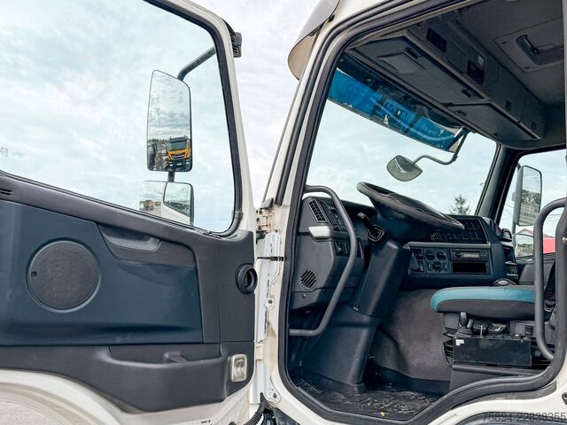 Abrollkipper VOLVO FMX 450 * Abrollkipper 5,30 m * 6x4 Top Zustand!