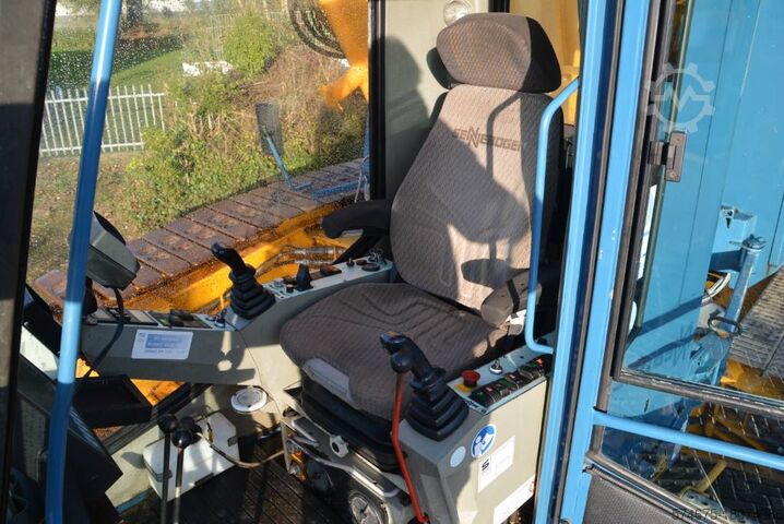 Mobile crane Sennebogen 3300  LUFFING JIB