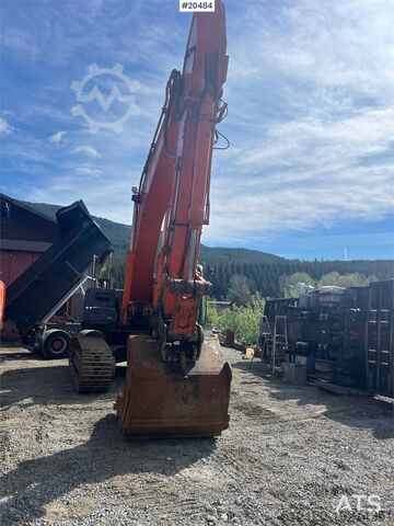 Crawler excavator Hitachi zx350LC-3 excavator w/ toothed bucket. WATCH VIDEO