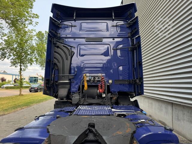 Standard-SZM Renault T 430 / 2 Tanks / Refrigerator / Euro 6