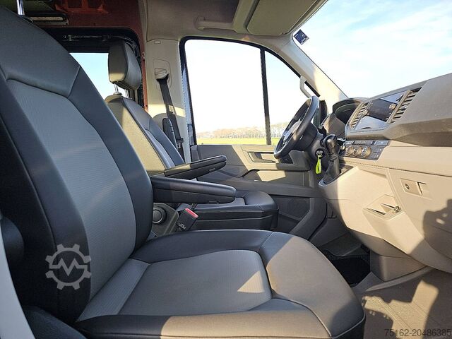 Hochdachkombi VOLKSWAGEN CRAFTER 35 2.0 ac automaat EURO6