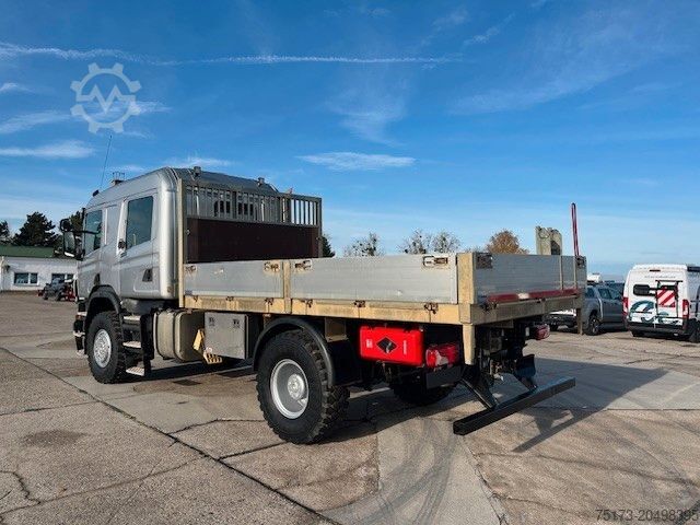 LKW mit Pritsche (offen) SCANIA P320 CB 4x4 Doka AHK Klima 9-Sitze Aut. Stdhz.
