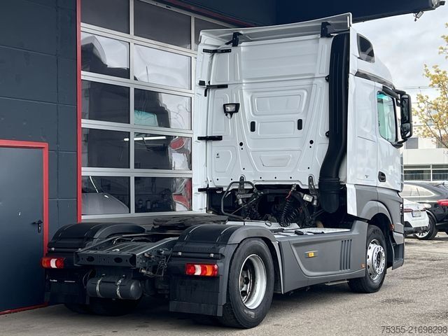 Standard SZM MERCEDES-BENZ Actros 1843 Klima Retarder Navi Spoiler Spurhalt