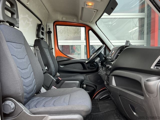 Pritschenwagen IVECO Daily 35S14A MAXI HiMatic Klima 4,35m Plattform