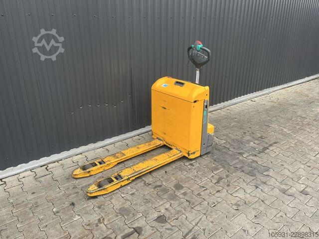 Niederhubwagen Jungheinrich EJE114