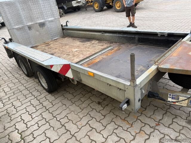 Low loader trailer IFOR WILLIAMS Baumaschinenanhänger mit Rampen / 3.500 KG