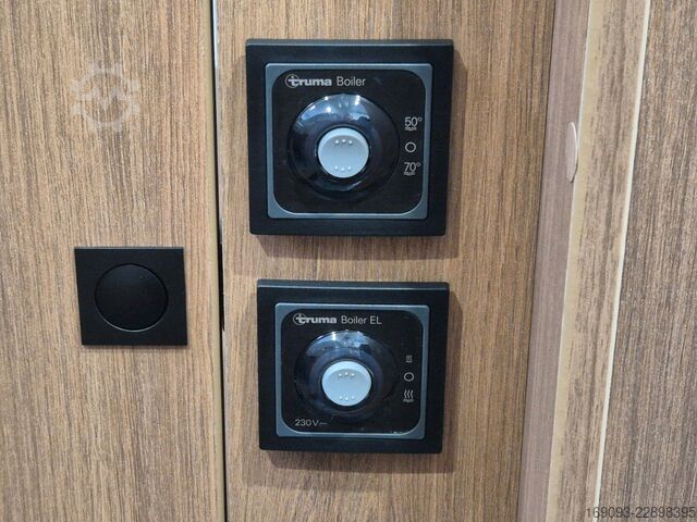 Teilintegriertes Wohnmobil CHAUSSON S697 Titanium Line *MJ27*Arctic*Outdoor*Autom.