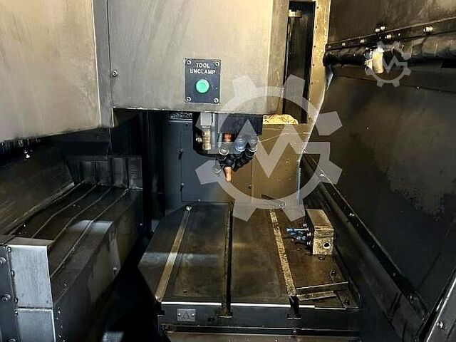 Fräsmaschinen Hwacheon VESTA-610D 2013 Hwacheon VESTA-610D