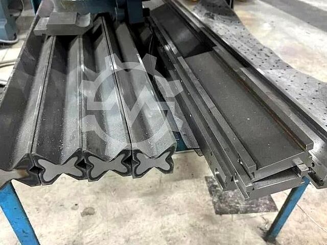 Abkantpressen Durma AD-S 40400, 4m 400t 2023 Durma AD-S 40400, 4m 400t
