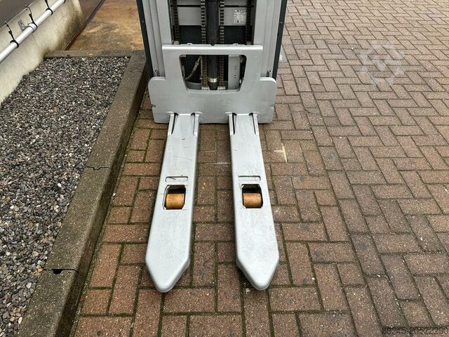 Electric triplex stacker EXV SF 14, year 2019 STILL EXV SF 14