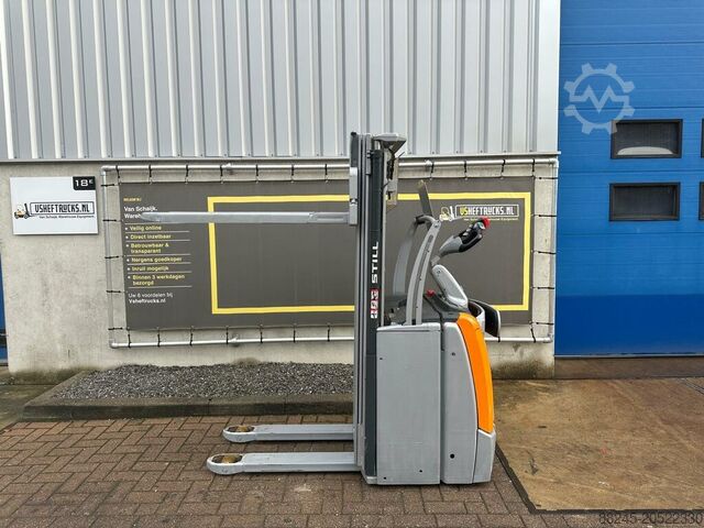 VS-22478 Electric triplex stacker Still EXV SF 14, year 2019 STILL EXV SF 14