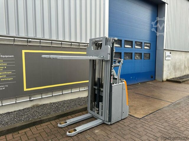 VS-22478 Electric triplex stacker Still EXV SF 14, year 2019 STILL EXV SF 14