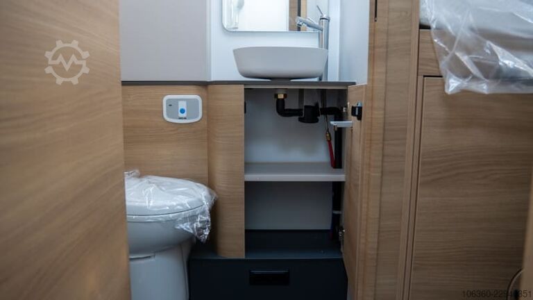 ADRIA MATRIX SELECT 670 SL TEILINTEGRIERTES WOHNMOBIL, NEU ADRIA MATRIX SELECT 670 SL