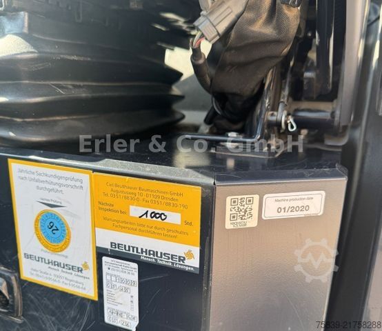 Minibagger KUBOTA KX 027-4, POWERTILT,  1 Grabenräumer, 1 TL