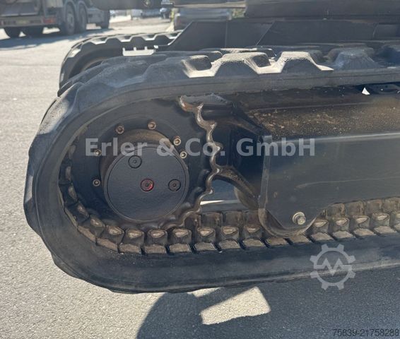 Minibagger KUBOTA KX 027-4, POWERTILT,  1 Grabenräumer, 1 TL