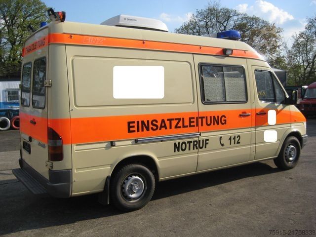 Kastenwagen Wohnmobil / Campervan MERCEDES-BENZ 312 D-KA Sprinter Einsatzleitung (ex-RTW) BINZ