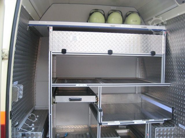 Kastenwagen Wohnmobil / Campervan MERCEDES-BENZ 312 D-KA Sprinter Einsatzleitung (ex-RTW) BINZ