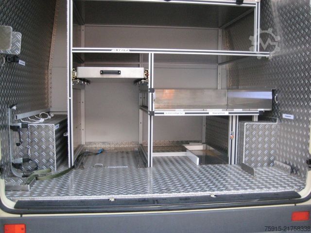 Kastenwagen Wohnmobil / Campervan MERCEDES-BENZ 312 D-KA Sprinter Einsatzleitung (ex-RTW) BINZ