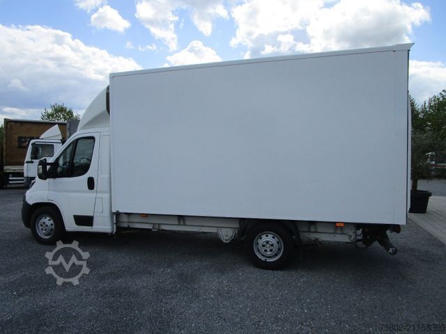 Transporter mit Koffer PEUGEOT Boxer 2,2L 165PS *MAXI+LBW+KLIMA+3-Sitze+4,27m*