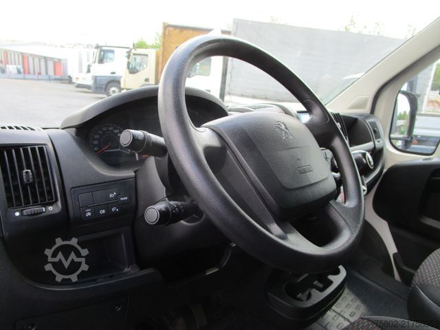 Transporter mit Koffer PEUGEOT Boxer 2,2L 165PS *MAXI+LBW+KLIMA+3-Sitze+4,27m*