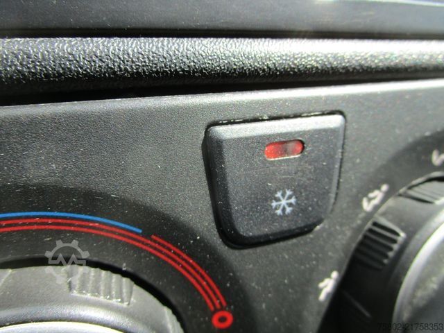 Transporter mit Koffer PEUGEOT Boxer 2,2L 165PS *MAXI+LBW+KLIMA+3-Sitze+4,27m*