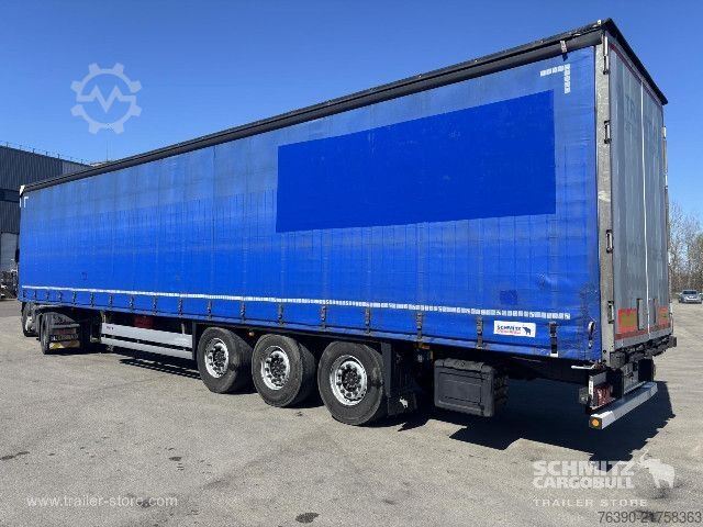 Auflieger mit Pritsche & Plane Schmitz Cargobull Semitrailer Curtainsider Standard