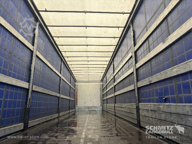 Auflieger mit Pritsche & Plane Schmitz Cargobull Semitrailer Curtainsider Standard