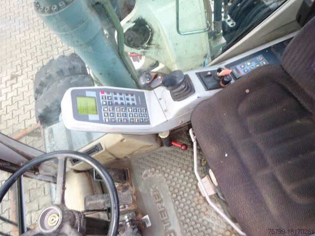 Mobile excavator TEREX ATLAS TW130