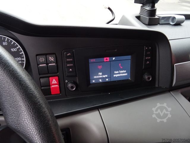 Beverage van MAN 8.190 TGL*4,6 m Rollplane*2x AHK*B/L*Diff.*TOP !