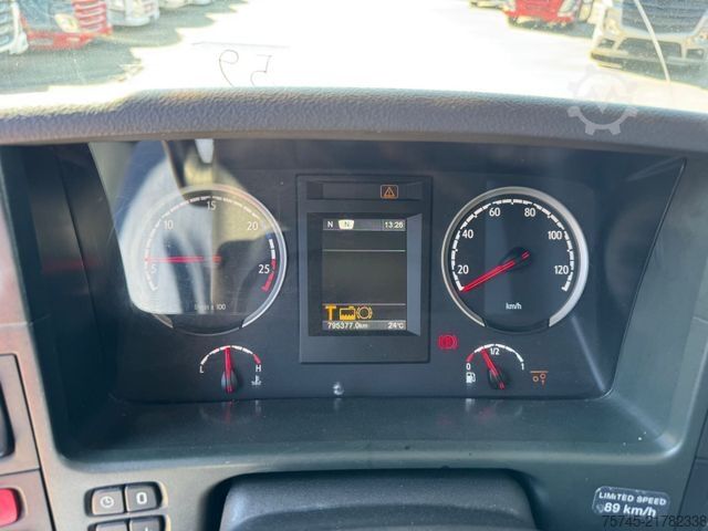 Refrigerated truck SCANIA P 280 Kühlkoffer mit BÄR Ladebordwand / Kiesling