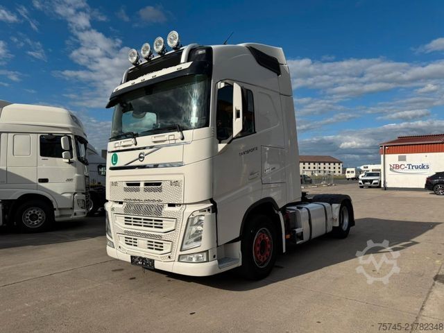 Standard tractor unit VOLVO FH 460 * STANDKLIMA * GLOBETROTTER *