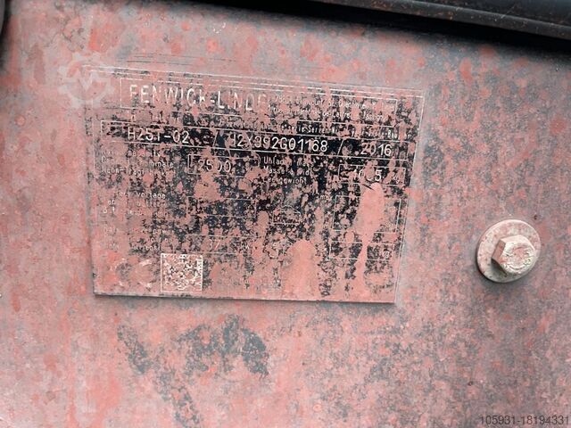 Treibgasstapler Linde H25T-01