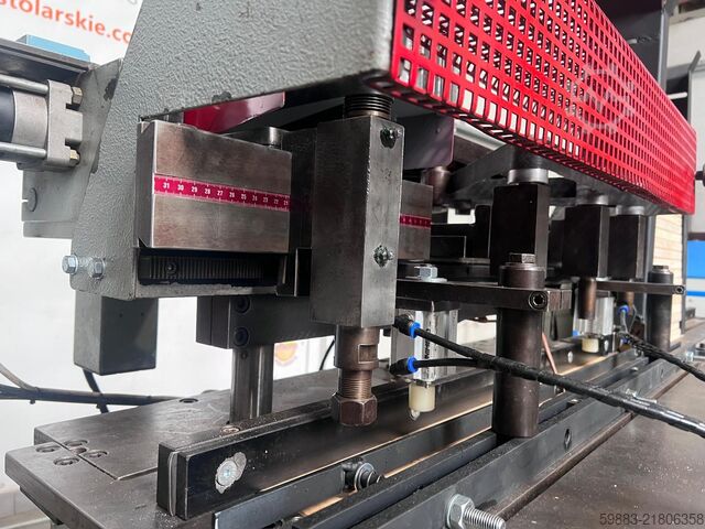 Multi-spindle drilling machine Comec FMC 900+ AGG