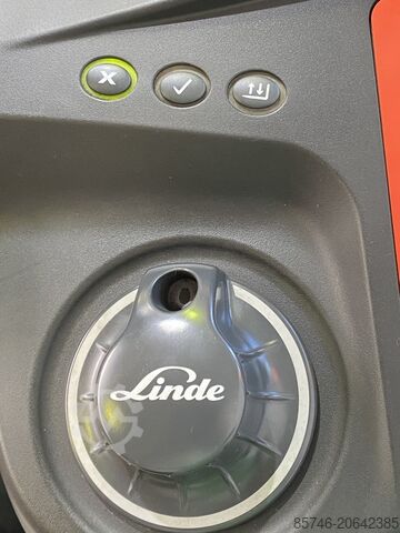 V 10 / * DEMO !! DOUBLE steering !! LINDE V 10 /  * DEMO !! DOUBLE steering !!