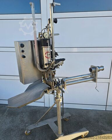 Clipping machine Technopack Tipper tie Clipping machine