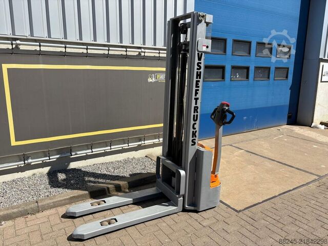 VS-22859 Electric stacker ECV10 STILL ECV10