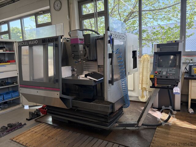 Vertical machining center DECKEL MAHO MH 600 B