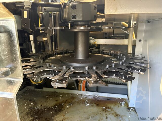 Vertical machining center DECKEL MAHO MH 600 B