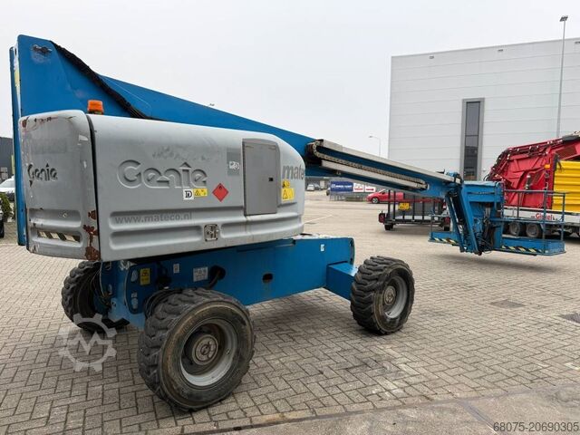 Telescopic boom lift Genie S 45