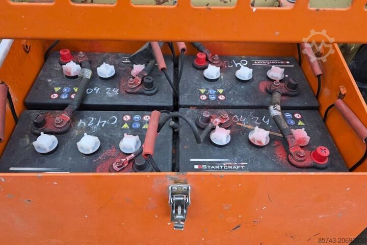 Scissor lift JLG M4069 Hybrid, 14.2m Working Height, 360kg Capacity