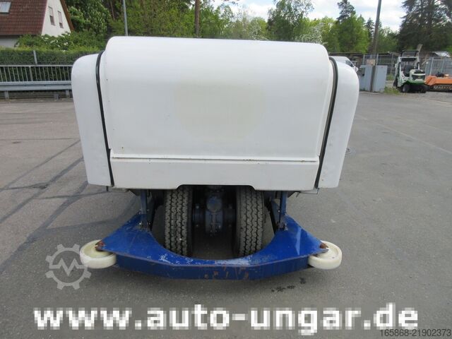 Ice resurfacer Dupon OKAY 3000 Gas OK Matic Ice Resurfacer E