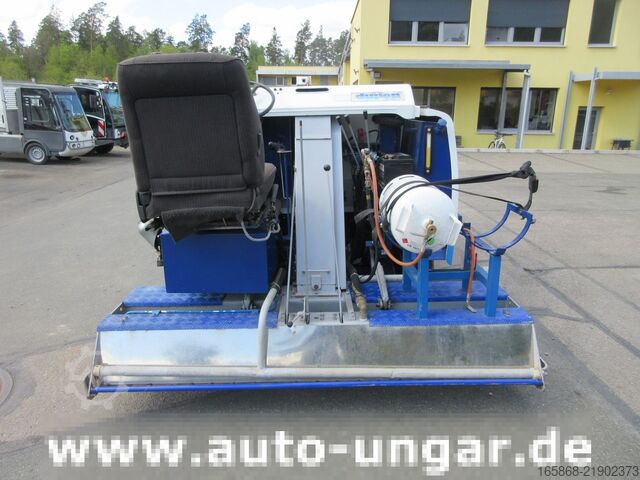 Ice resurfacer Dupon OKAY 3000 Gas OK Matic Ice Resurfacer E