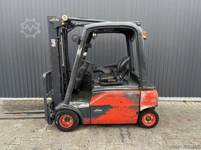 Elektro 4 Rad-Stapler Linde E20PL-02