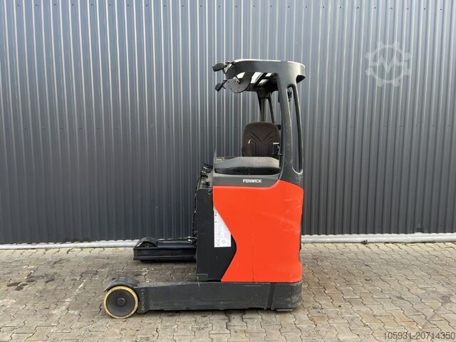 Schubmaststapler Linde R14HD-01