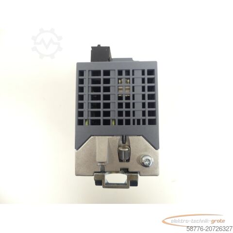 Component Siemens 6GK5208-0BA00-2FC2 Industrial Ethernet Switch SN: SVPM5207219 - ungbr. -