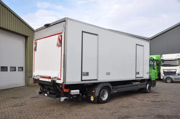 Kühl-/Tiefkühltransport Mercedes-Benz Atego 1223 2016 THERMO KING / LAADKLEP