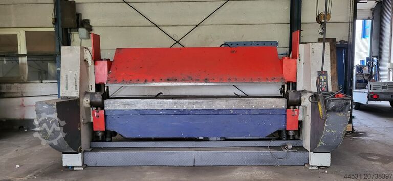 Hydraulische Schwenkbiegemaschine ONISMA P 3 x 10