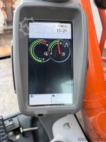 Raupenbagger Hitachi ZX 135 US-6