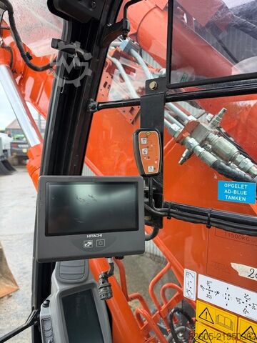 Raupenbagger Hitachi ZX 135 US-6