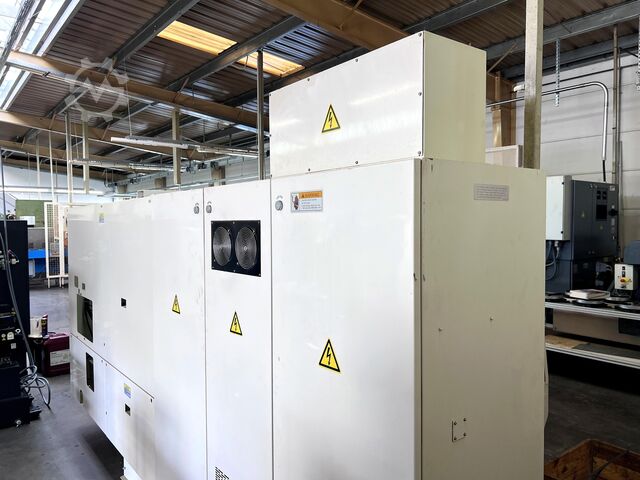 CNC-Drehmaschine Okuma LU 15